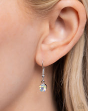 Load image into Gallery viewer, Paparazzi Fluttering Finesse - Pink