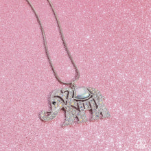 Load image into Gallery viewer, Paparazzi Empire Diamond Exclusive Unforgettable Shimmer - Multi