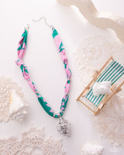 Load image into Gallery viewer, Paparazzi Resort Runway - Green