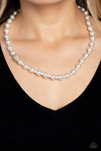 Load image into Gallery viewer, Paparazzi Countess Chic - Gold