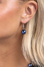 Load image into Gallery viewer, Paparazzi White Collar Welcome - Blue