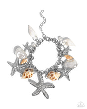 Load image into Gallery viewer, Paparazzi Seashell Shanty and Seashell Song Set - White
