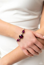 Load image into Gallery viewer, Paparazzi Round Royalty and Paparazzi Twinkling Trio Set  - Pink
