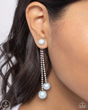 Load image into Gallery viewer, Paparazzi Give Us A PEARL! - Blue
