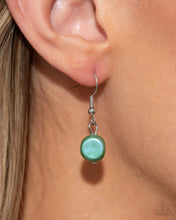 Load image into Gallery viewer, Paparazzi Malibu Makeover &amp; Malibu Model Set - Blue
