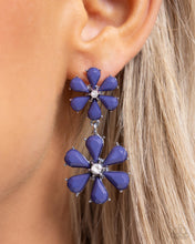 Load image into Gallery viewer, Paparazzi Floral Fun &amp; A Blast of Blossoms Set - Blue
