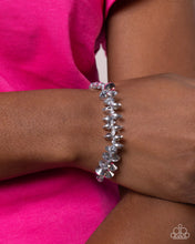 Load image into Gallery viewer, Flickering Fashion - Silver
