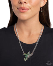 Load image into Gallery viewer, Paparazzi Hummingbird Headline - Green
