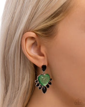 Load image into Gallery viewer, Paparazzi Resort Radiance - Green
