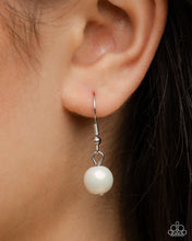 Load image into Gallery viewer, Paparazzi Parading Pearls and  Pearl Procession Set - Pink
