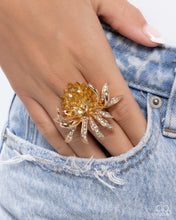 Load image into Gallery viewer, Paparazzi Lotus Legacy - Yellow
