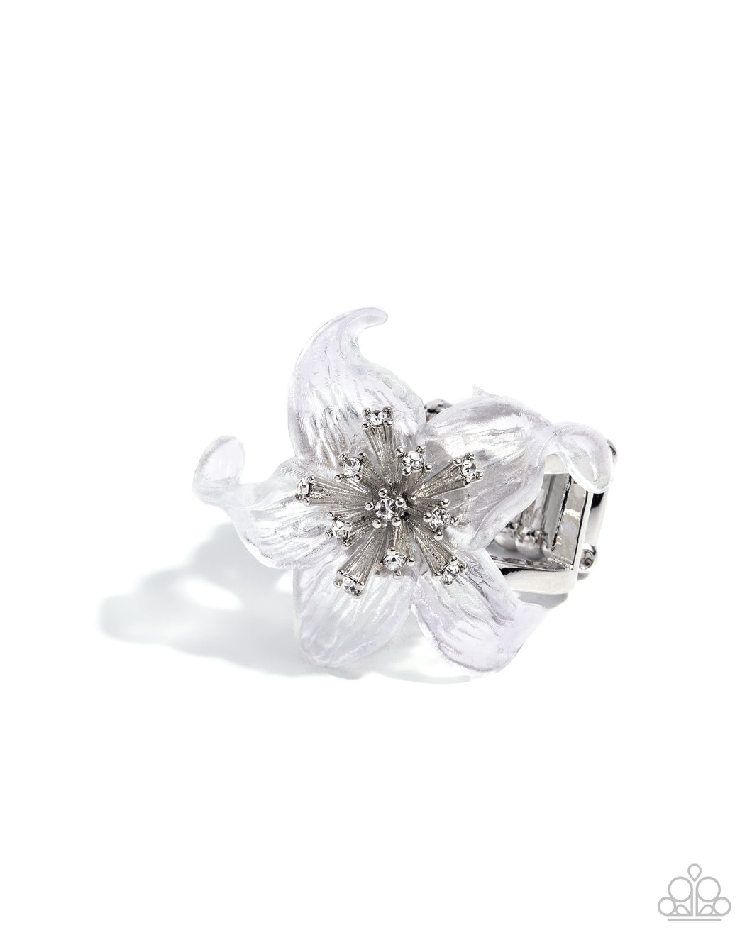 Paparazzi Floral Fable - White