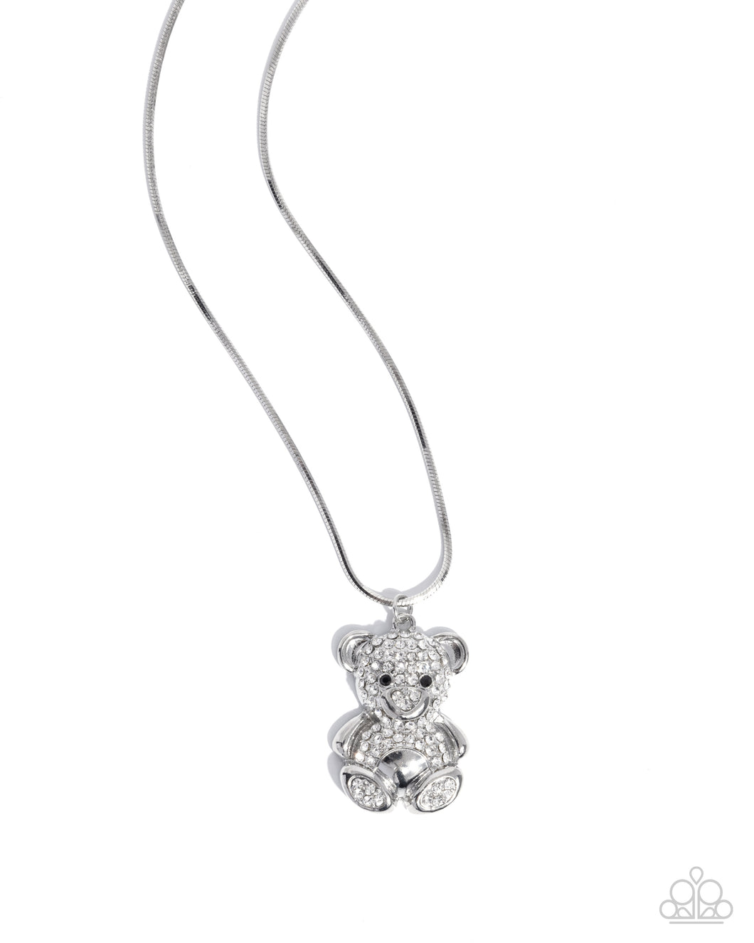 Paparazzi Cuddly Chic - White
