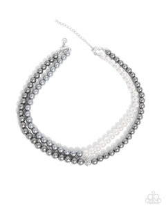 Paparazzi Pearly Paladin - Silver