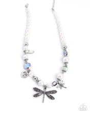 Load image into Gallery viewer, Paparazzi Dragonfly Delight - Multi
