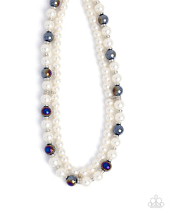 Paparazzi Pearl Pageantry - Purple