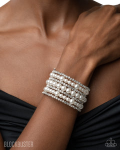 Paparazzi Finalized Flair - White