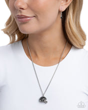 Load image into Gallery viewer, Paparazzi Quarterback Chic - Black
