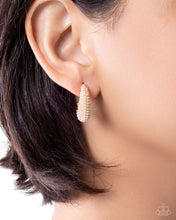 Load image into Gallery viewer, Paparazzi Particular Pearls - Gold
