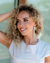 Load image into Gallery viewer, Paparazzi Superstar Solo - White
