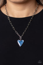 Load image into Gallery viewer, Paparazzi Kiss and SHELL - Blue
