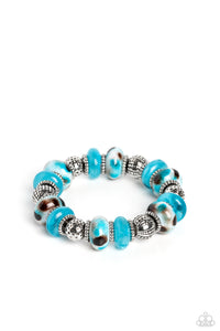 Paparazzi Warped Whimsicality and Warp Wayfarer Set - Blue