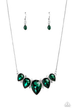 Load image into Gallery viewer, Paparazzi Regally Refined - Green
